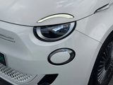 Miniature FIAT 500e BERLINE