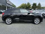 Miniature AUDI Q2