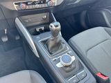 Miniature AUDI Q2