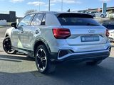 Miniature AUDI Q2