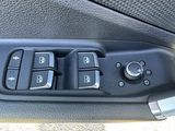 Miniature AUDI Q2