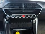 Miniature PEUGEOT 2008