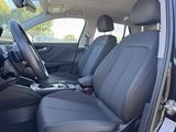 Miniature AUDI Q2