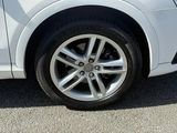 Miniature AUDI Q3