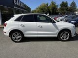 Miniature AUDI Q3