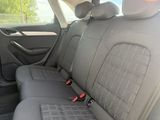 Miniature AUDI Q3
