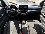 Miniature FIAT 500e BERLINE