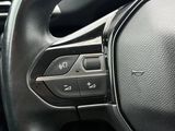 Miniature PEUGEOT 5008