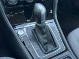 Miniature VOLKSWAGEN GOLF