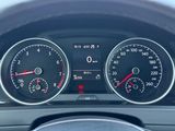 Miniature VOLKSWAGEN GOLF