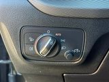 Miniature AUDI Q2