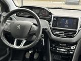 Miniature PEUGEOT 208