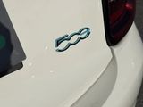 Miniature FIAT 500e BERLINE
