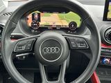 Miniature AUDI Q2