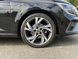 Miniature RENAULT MEGANE IV BERLINE