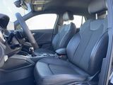 Miniature AUDI Q2