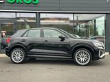 Miniature AUDI Q2