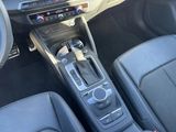 Miniature AUDI Q2