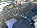 Miniature AUDI Q2