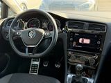 Miniature VOLKSWAGEN GOLF