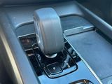 Miniature VOLVO XC60