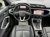 Miniature AUDI Q3