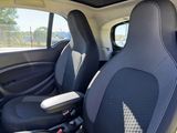 Miniature SMART FORTWO COUPE EQ