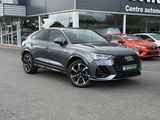 Miniature AUDI Q3