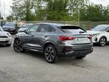 Miniature AUDI Q3