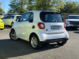Miniature SMART FORTWO COUPE EQ