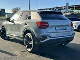 Miniature AUDI Q2