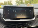Miniature PEUGEOT 208