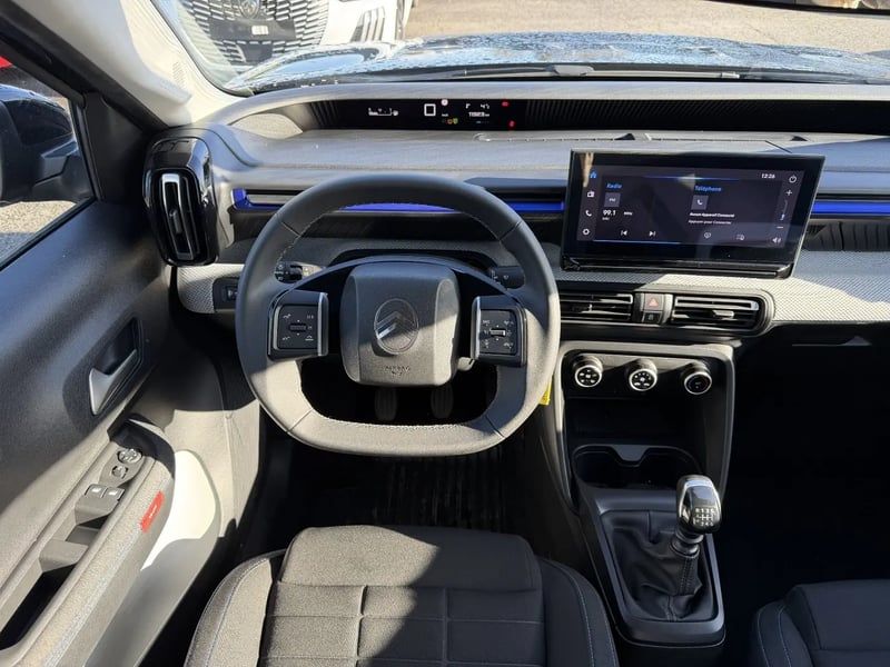 Photo de la voiture CITROEN C3 Turbo 100 ch BVM6 Plus