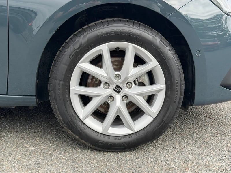 Photo de la voiture SEAT LEON 2.0 TDI 115 BVM6 Business
