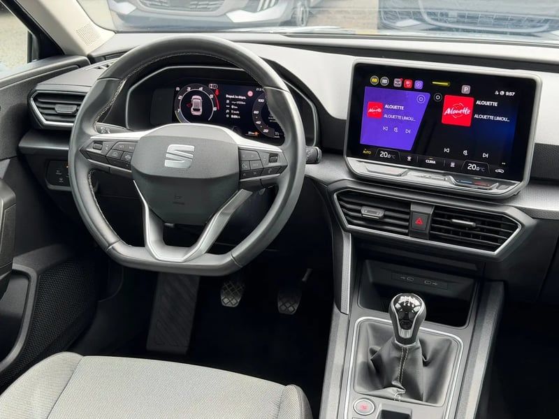 Photo de la voiture SEAT LEON 2.0 TDI 115 BVM6 Business