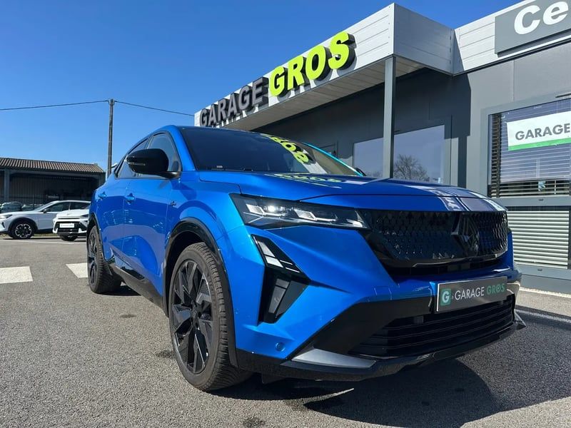 Photo de la voiture RENAULT RAFALE E-Tech 4x4 300 esprit Alpine