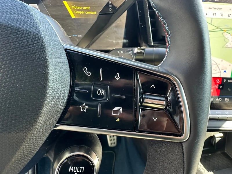 Photo de la voiture RENAULT RAFALE E-Tech 4x4 300 esprit Alpine