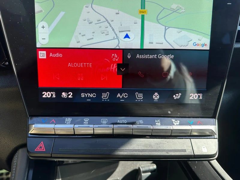 Photo de la voiture RENAULT RAFALE E-Tech 4x4 300 esprit Alpine