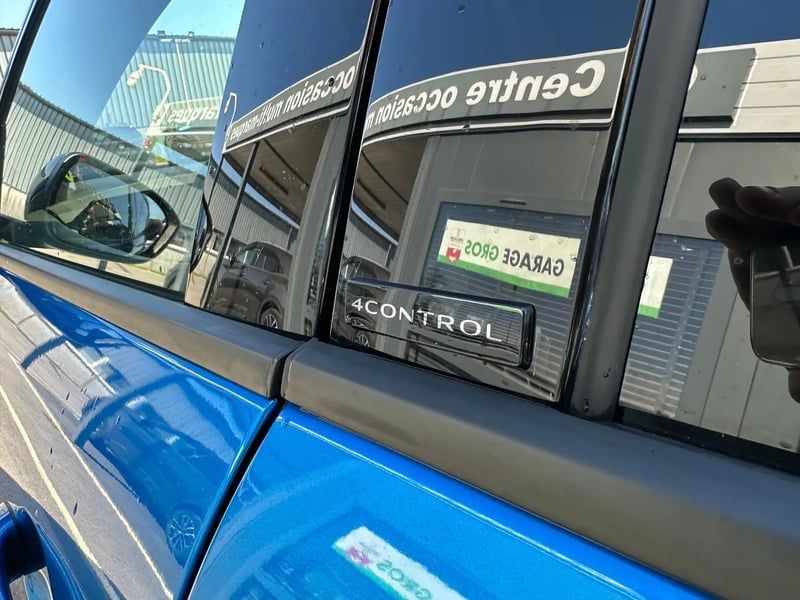 Photo de la voiture RENAULT RAFALE E-Tech 4x4 300 esprit Alpine