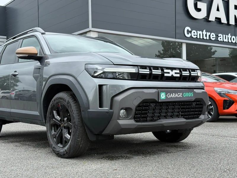 Photo de la voiture DACIA DUSTER Hybrid 155 Extreme