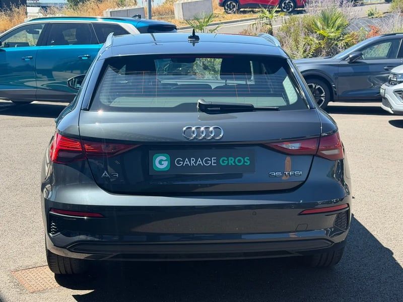 Photo de la voiture AUDI A3 SPORTBACK A3 Sportback 35 TFSI 150ch Design
