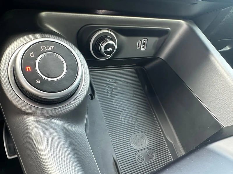 Photo de la voiture ALFA ROMEO TONALE 1.5 Hybrid 130 ch TCT7 Sprint
