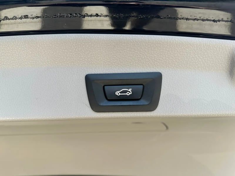Photo de la voiture BMW SERIE 4 GRAN COUPE F36 LCI Gran Coupe 418d 150 ch BVA8 Sport