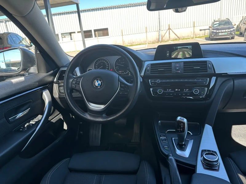 Photo de la voiture BMW SERIE 4 GRAN COUPE F36 LCI Gran Coupe 418d 150 ch BVA8 Sport