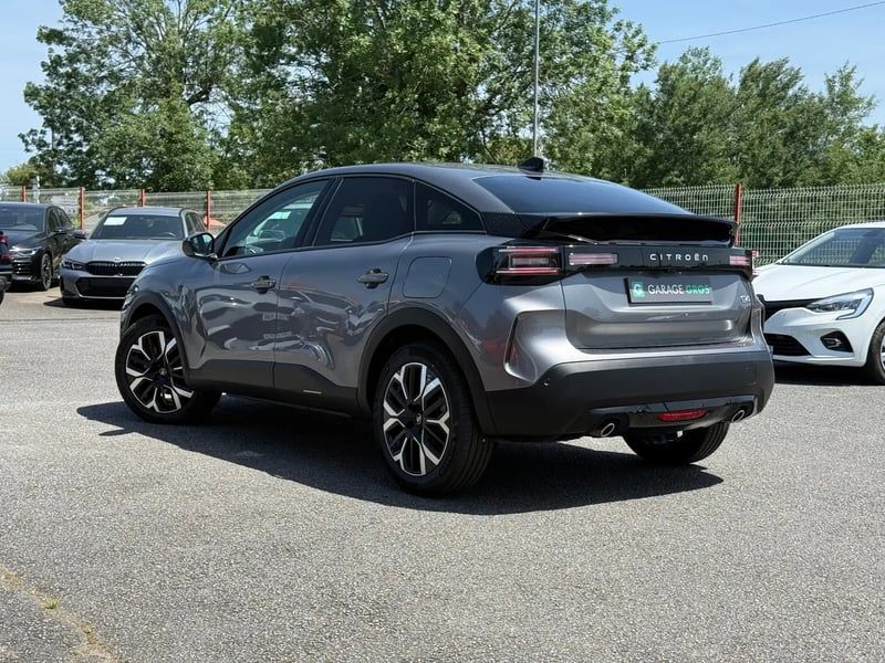 Photo de la voiture CITROEN C4 Hybride 145 ch e-DCS6 Max
