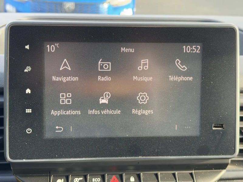 Photo de la voiture RENAULT TRAFIC L2 dCi 150 Energy S&S Zen