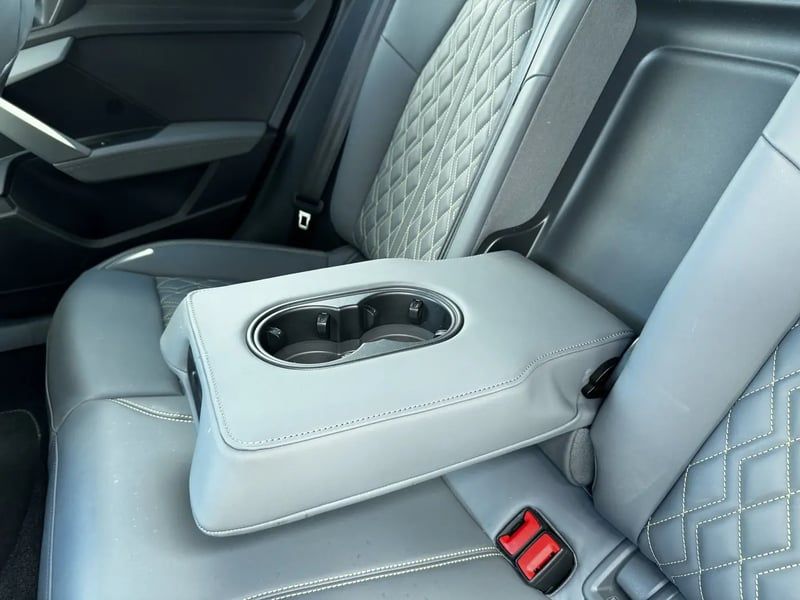 Photo de la voiture AUDI A3 SPORTBACK 30 TFSI 110 S Line