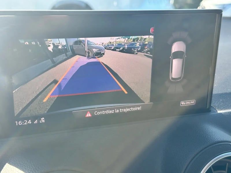 Photo de la voiture AUDI Q2 35 TFSI 150 S tronic 7 S line