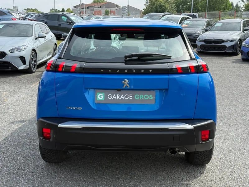 Photo de la voiture PEUGEOT 2008 BlueHDi 100 S&S BVM6 Active