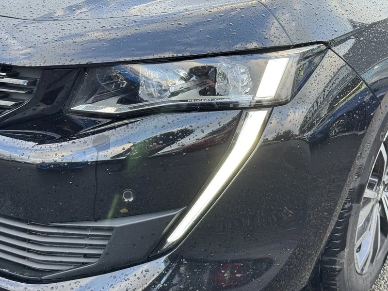 Photo de la voiture PEUGEOT 508 SW BlueHDi 130 ch S&S EAT8 Allure Pack